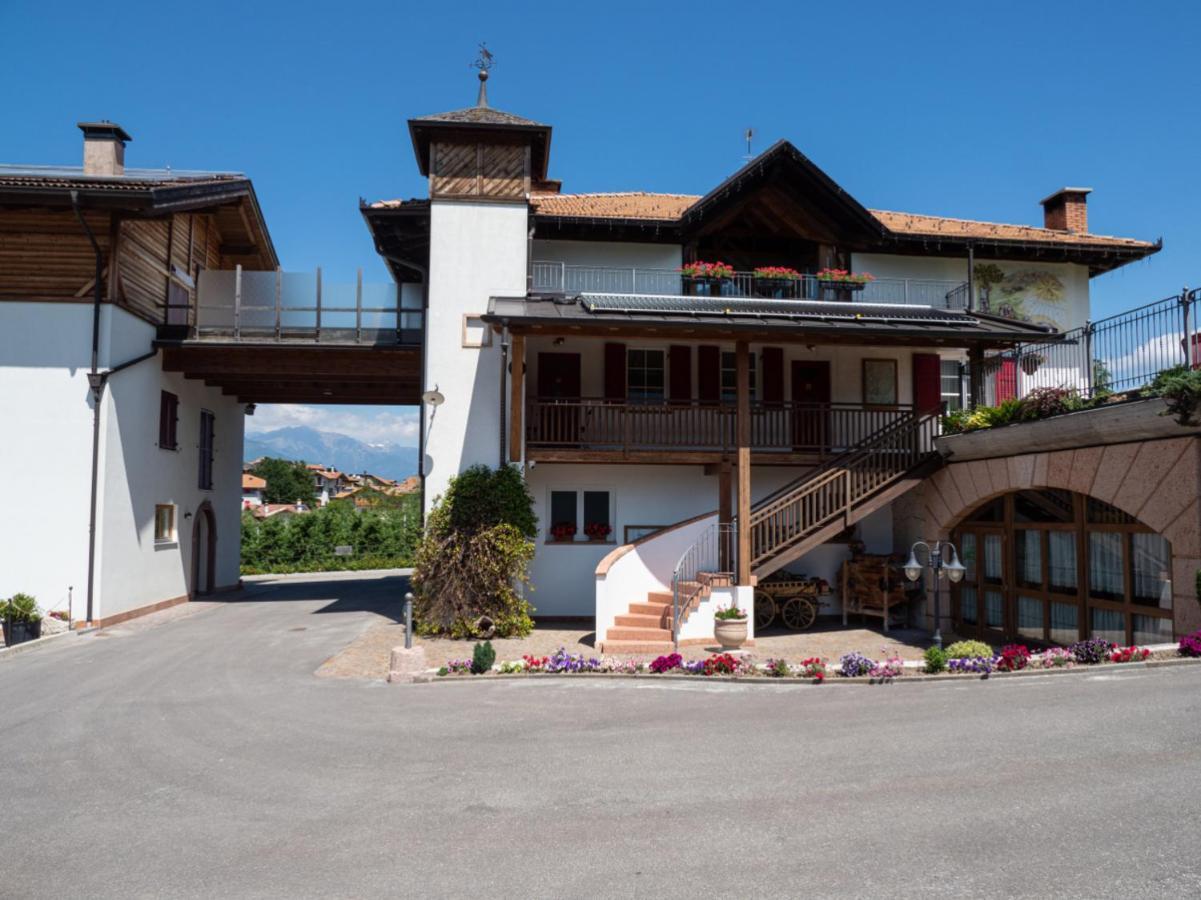 Agritur Golden Pause Villa Ton Bagian luar foto